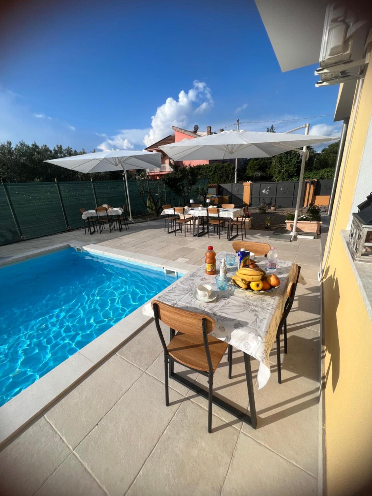 Casa Vacanze Mare Fuori 카포텔라 외부 사진